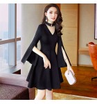 少女禮服裙掛脖開叉喇叭袖短裙