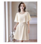 少女連身裙花邊領披肩袖短款禮服裙