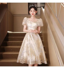 少女禮服裙方領泡泡袖中裙