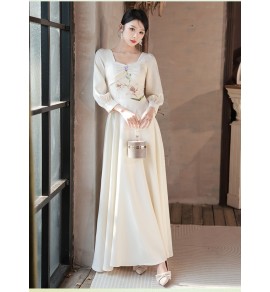 女裝禮服裙繡花姊妹團長裙