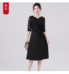 禮服裙蕾絲圓小V領中袖刺繡中長裙