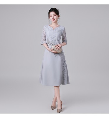 禮服裙蕾絲圓小V領中袖刺繡中長裙