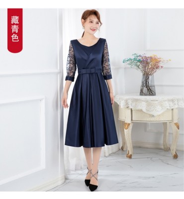 女裝禮服圓領蕾絲袖緞面中長連身裙
